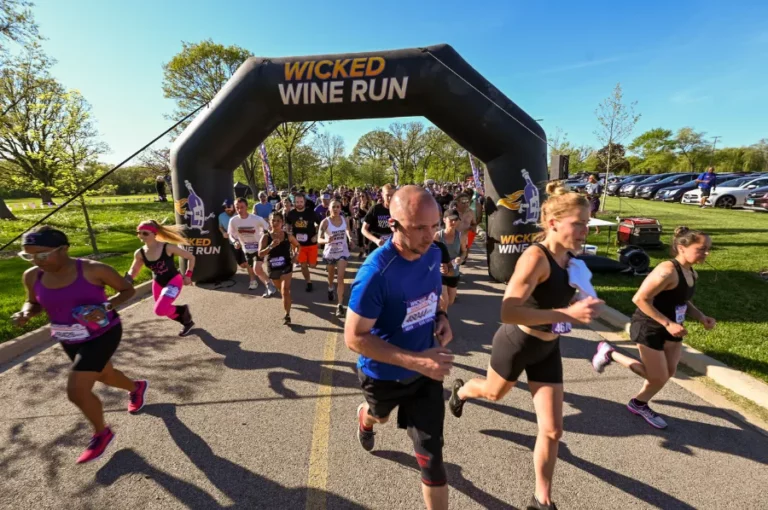 wicked wine run little rock 2019 3 - Wicked Wine Run - wine run 5k